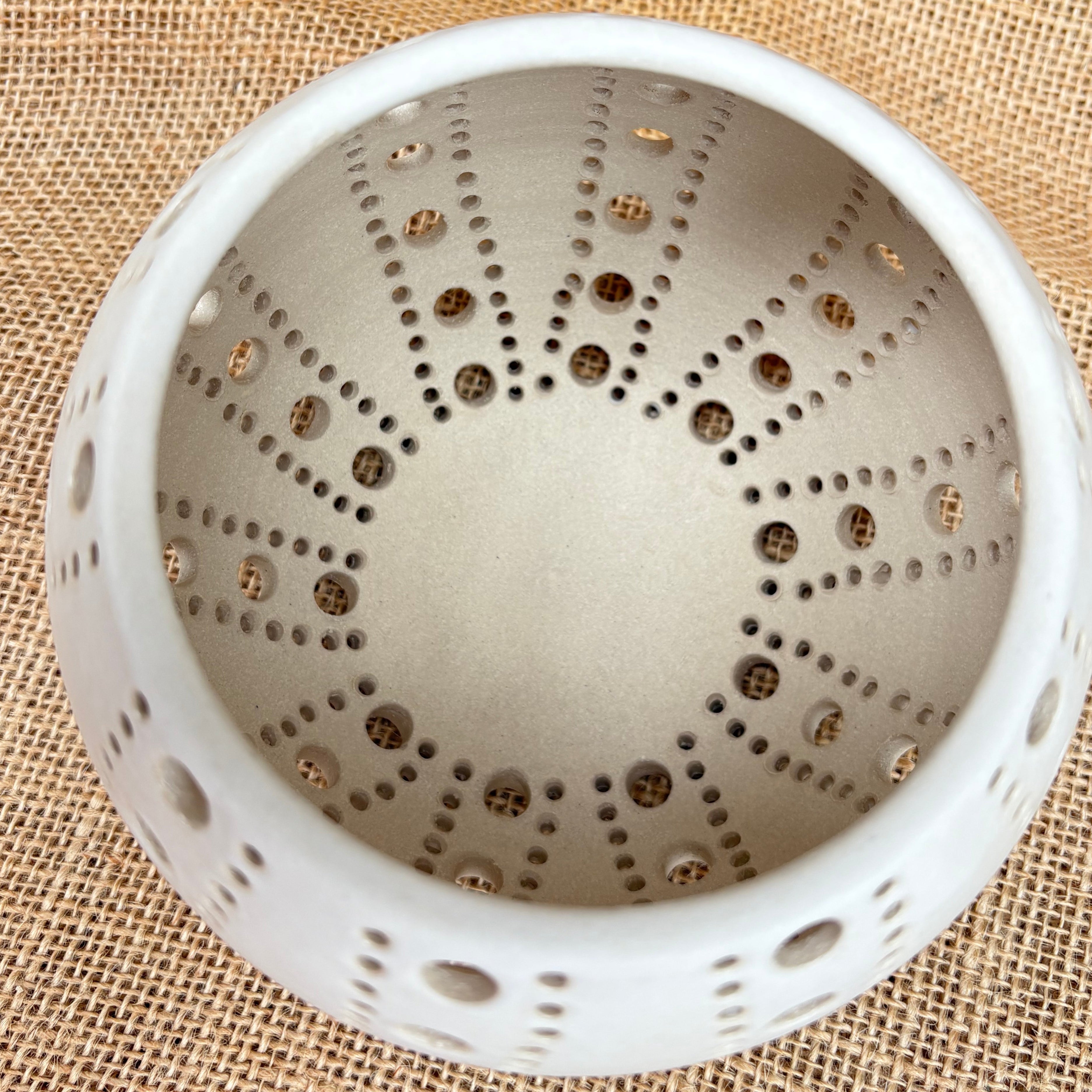 Stoneware Matt Glazed Tealight Holder