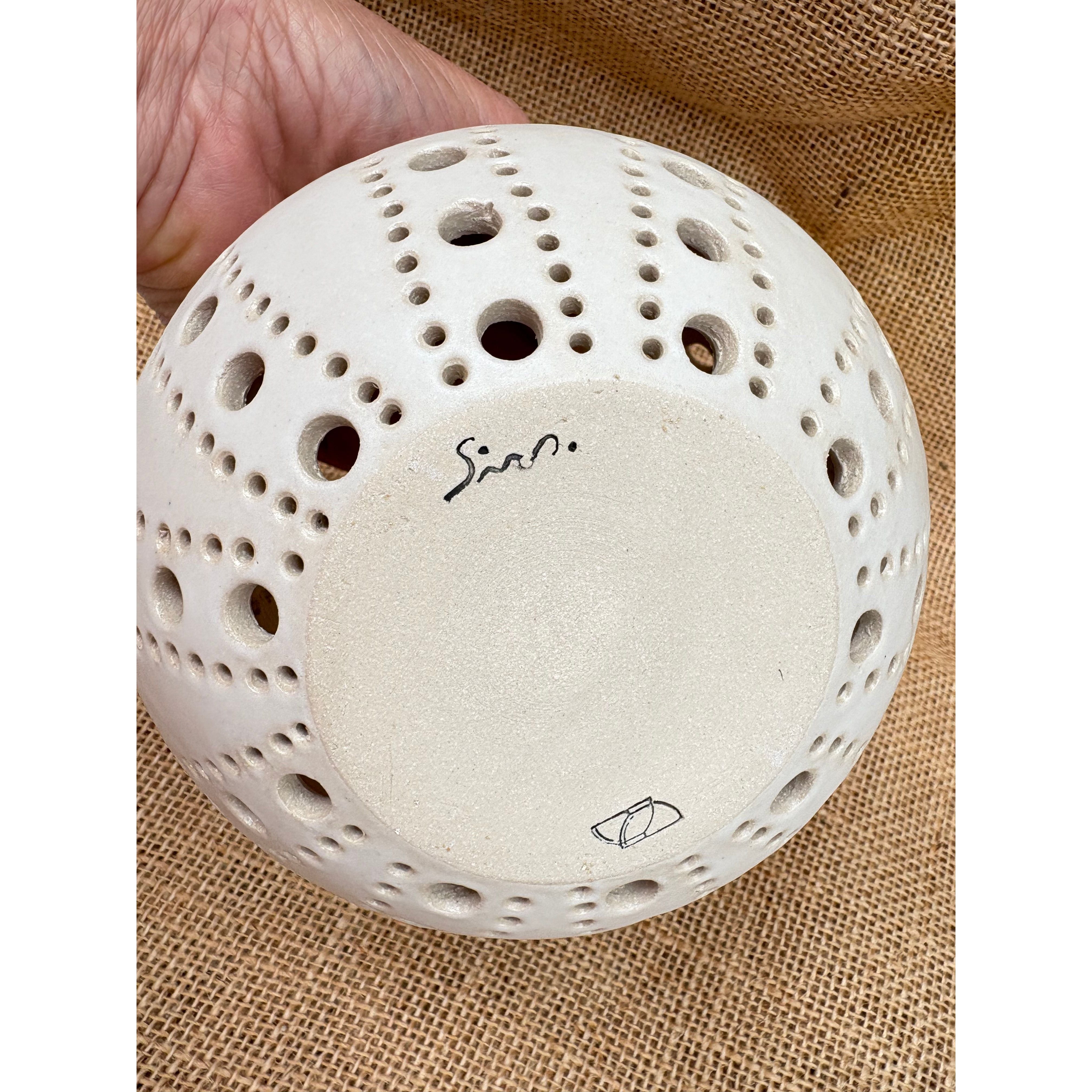 Stoneware Matt Glazed Tealight Holder