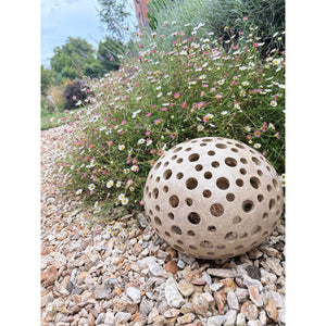 SOLAR GARDEN LIGHT